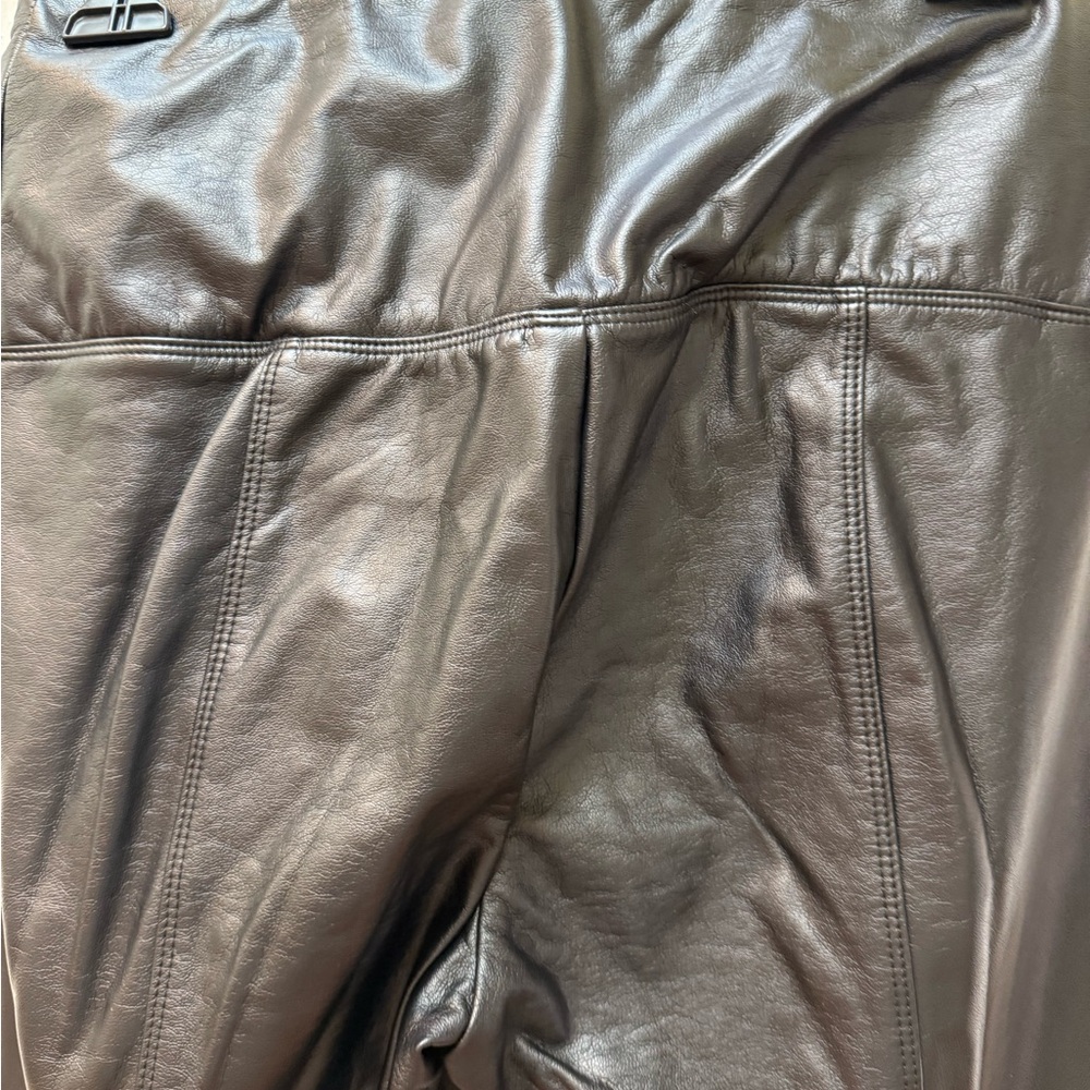 Lysse Black  faux Leather Leggings - Picture 2 of 5